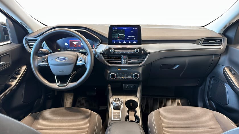 Bild 4 av Ford Kuga Plug-In Hybrid Titanium 2.5 225HK Vinterpaket