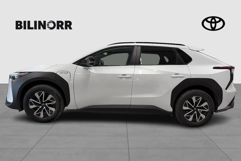 Bild 3 av Toyota bZ4X AWD STYLE, V-hjul, Dragkrok