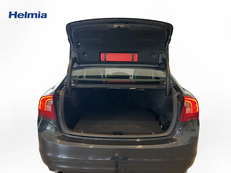 Bild 11 av 12 – Volvo S60 D3 Classic Momentum