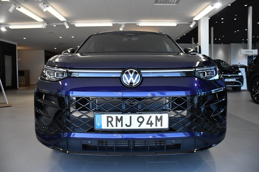 Bild 3 av Volkswagen Tayron 7-seater R-Line Edition *FULLUTRUSTAD*