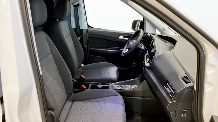 Bild 3 av Ford Grand Transit Connect Limited L2 PHEV Demobil