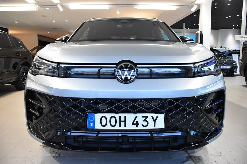Bild 2 av Volkswagen Tiguan 2.0 TDI 4M R-Line *Black Style* OMG LEV