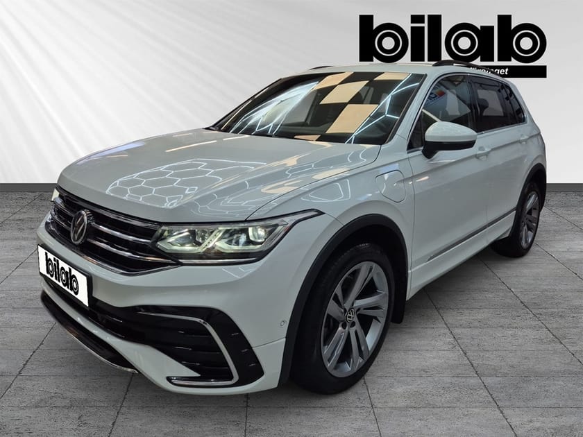 Bild 1 av Volkswagen Tiguan eHybrid e-hybrid Mycket utrustning, Nyservad
