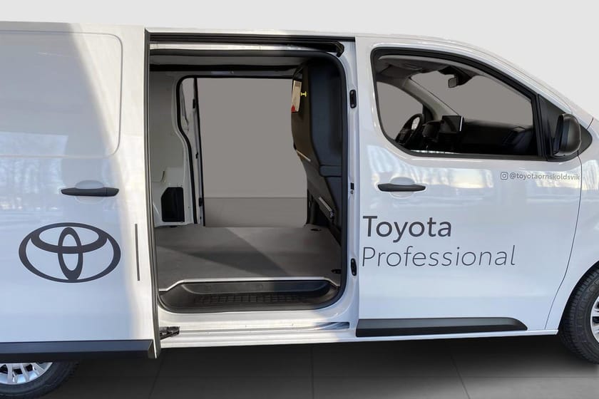 Bild 3 av Toyota ProAce Panel Van Electric L2 LONG 75kwh | COMFORT | MOMS |