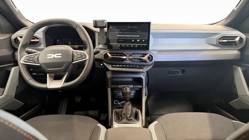 Bild 4 av Dacia Bigster EXTREME 4X4 130HK 6-VXL MAN