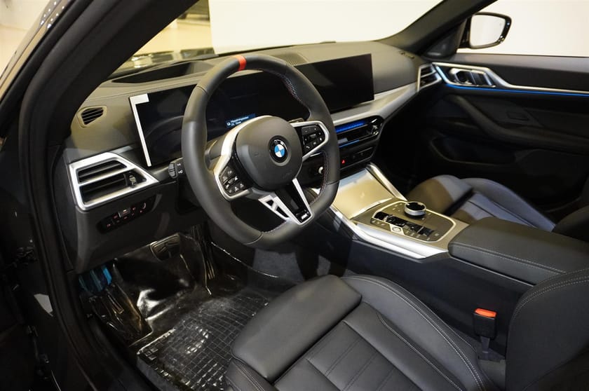 Bild 2 av BMW i4 M60 xDrive Gran Coupé M Sport Supercharged Ed Drag DA Pro H K