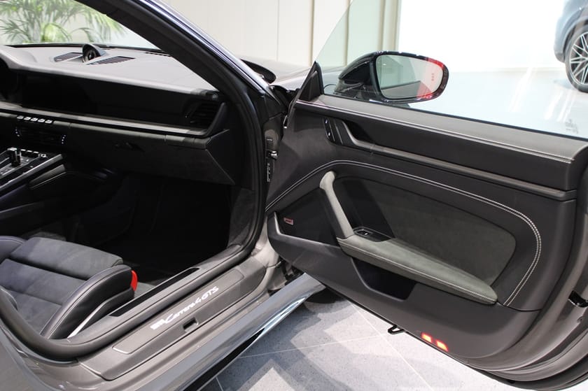 Bild 5 av Porsche 911 Carrera 4 GTS 