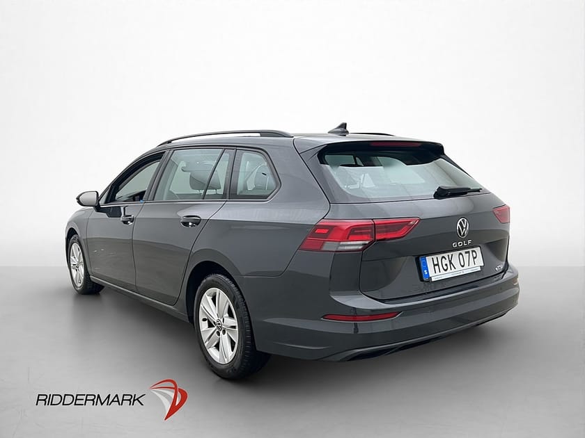 Bild 5 av Volkswagen Golf Sportscombi 1.5 eTSi 131hk Base Sensorer Cockpit CarPlay