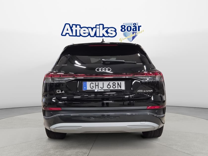 Bild 4 av Audi Q4 45 e-tron Proline 210kW / Dragkrok / Assistans Plus
