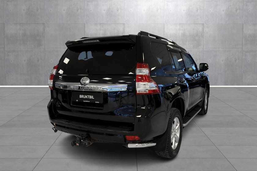 Bilde 5 av Toyota Land Cruiser EN EIER/LAV KM/TOPPMODELL