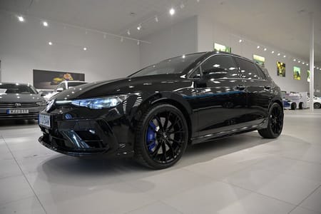 Volkswagen Golf R 333 hk *Black Edition**