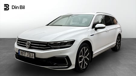 Volkswagen Passat Sportscombi GTE Drag/Backkamer/P-värmare