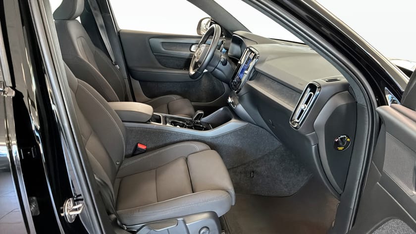 Bild 3 av Volvo XC40 Recharge 231HK CORE NAVI KAMERA MOMS