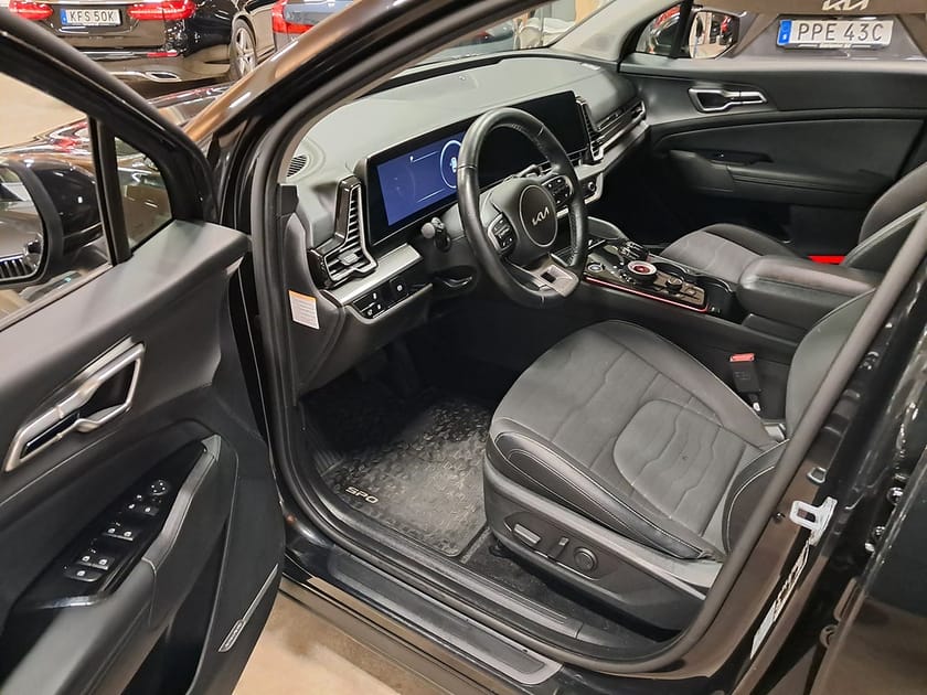 Bild 2 av Kia Sportage PHEV AWD Plug in 265HK 4x4 Advance