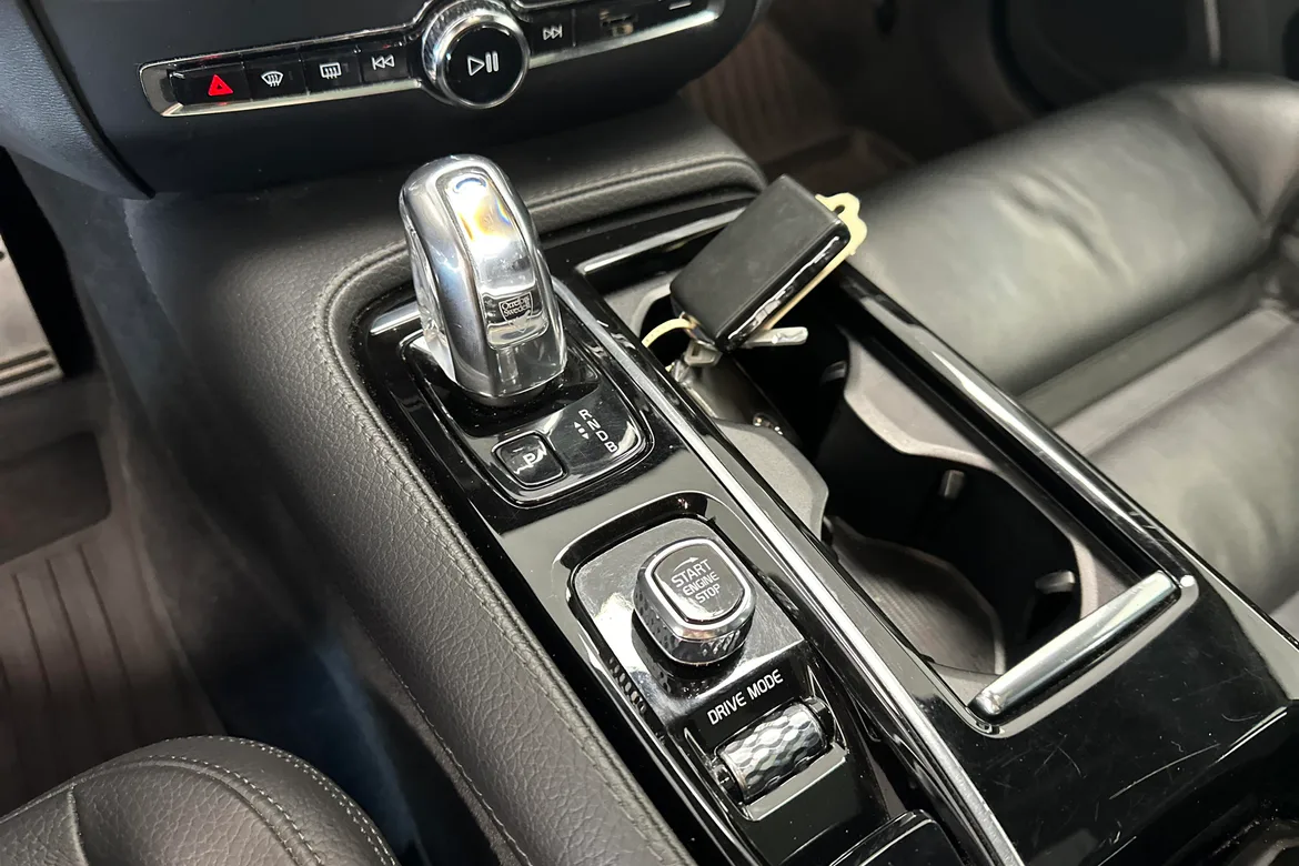 picture of a car