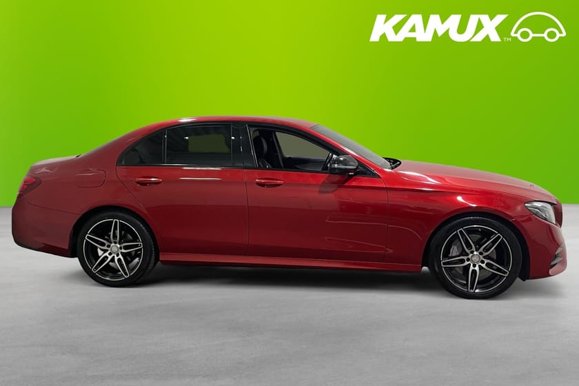 Bild 2 av Mercedes-Benz E 220 d AMG Night  Backkamera Navi 194hk