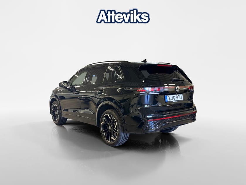 Bild 3 av Volkswagen Tiguan eHybrid R-Line | E-hybrid | Dragpaket | Panoramasoltak