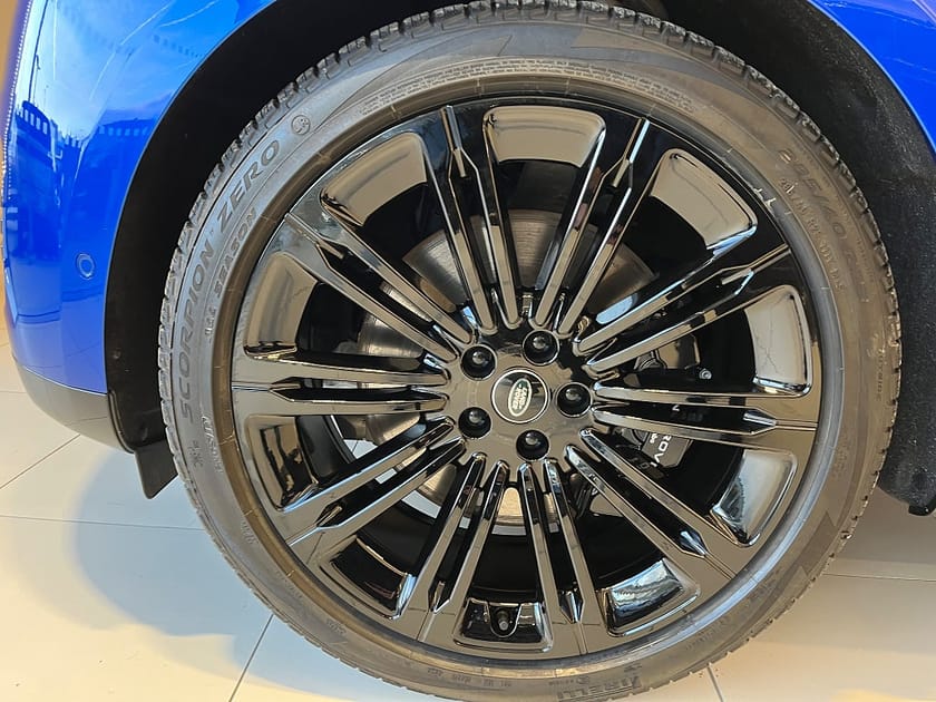 Bild 4 av Land Rover Range Rover P530 MHEV V8 Autobiography / Momsbil!