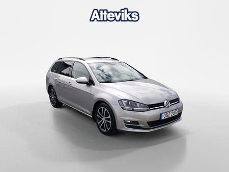 Volkswagen Golf Sportscombi 2.0 TDI GT DSG DRAG VÄRMARE BACKKAMERA