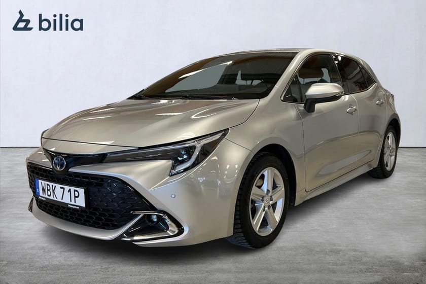 Bild 1 av Toyota Corolla Hybrid 1,8 5D STYLE VINTERHJUL