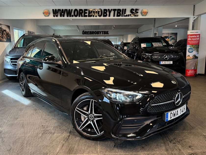 Bild 1 av Mercedes-Benz C 300 T e 9G-Tronic AMG Line Drag Värmare Night Gps