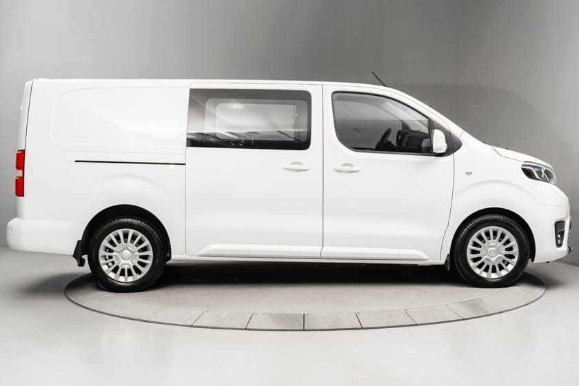 Bilde 5 av Toyota Proace 2,0 D 144 Comfort L2H1 SHB aut