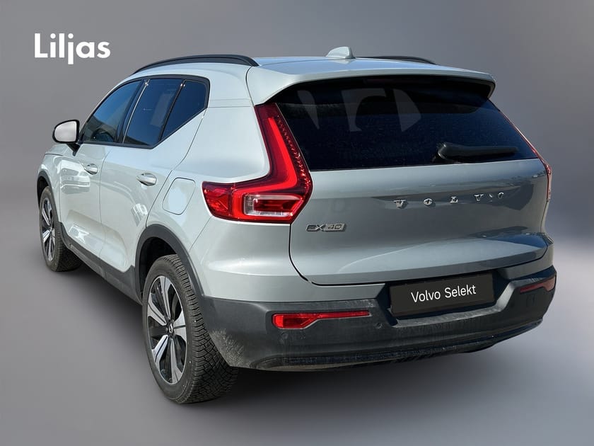 Bild 3 av Volvo EX40 Single Motor Extended Range R Core SE//Drag//360-kamera//