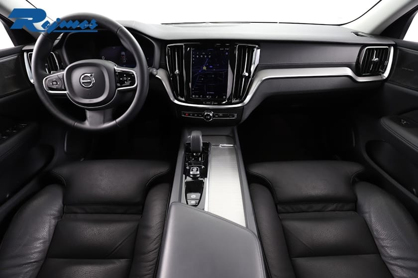 Bild 2 av Volvo V60 Cross Country B4 AWD Diesel Ultimate