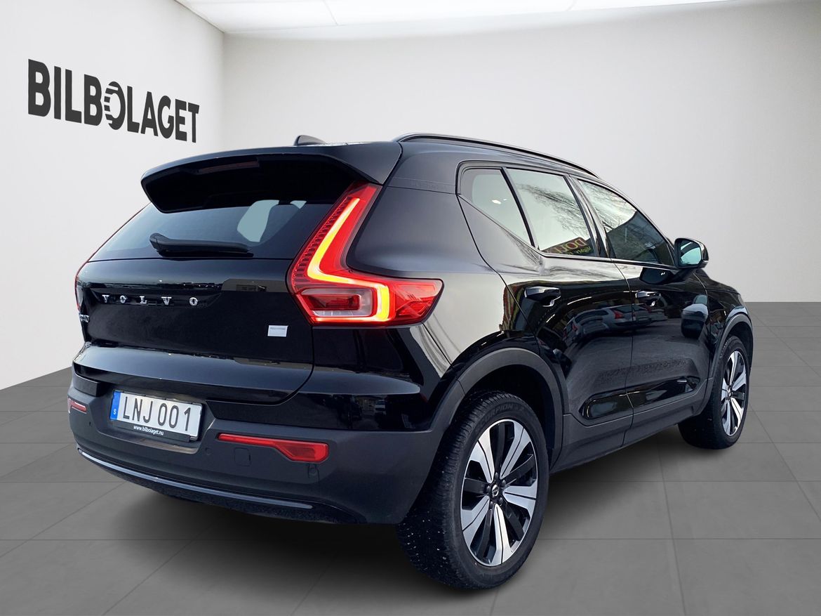 Volvo XC40 2023 - miniatyr 4