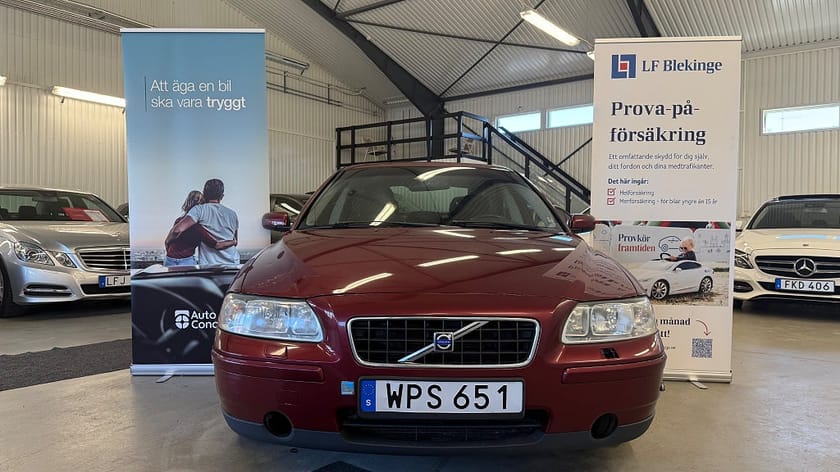 Bild 3 av Volvo S60 2.4 Manuell, 140hk Business, AC, Drag