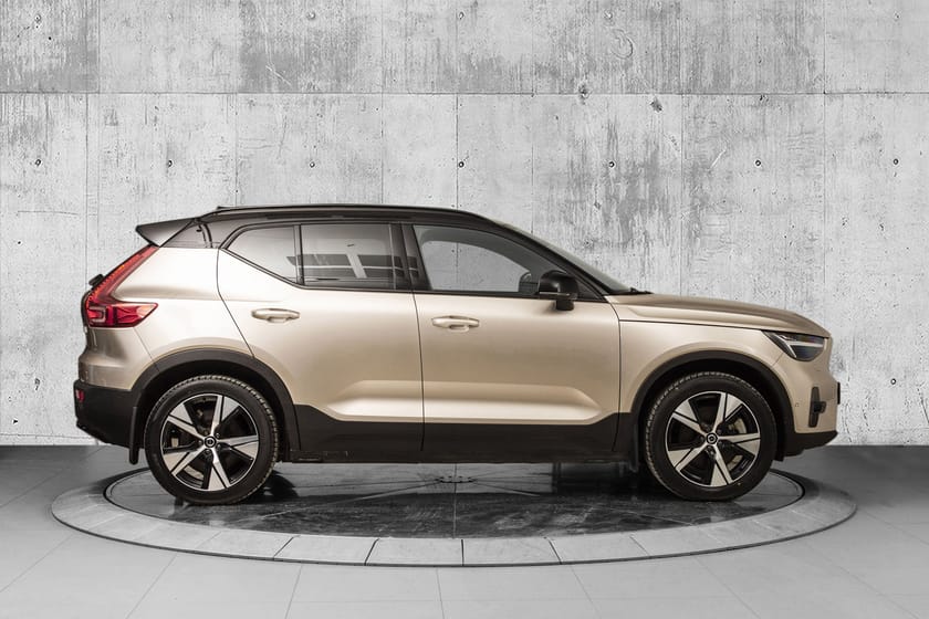 Bilde 4 av Volvo XC40 Recharge Twin motor ULTIMATE KROK/ KAMERA360/ SOLTAK/ ACC/ VARMEPUMPE ++