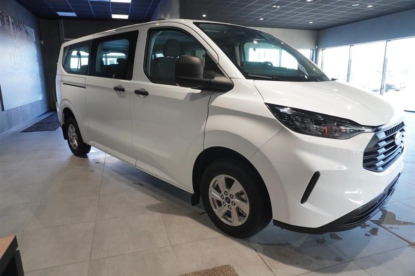 Bild 3 av Ford Transit Custom 320 Kombi M1 Trend 320l LWB 2.0l Ecoblue 170hk 8AT FWD Diesel