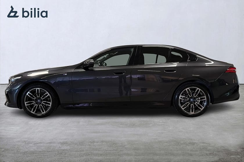 Bild 3 av BMW 530e xDrive M-sport | Drag | H&K | Backkamera | Adaptiva LED