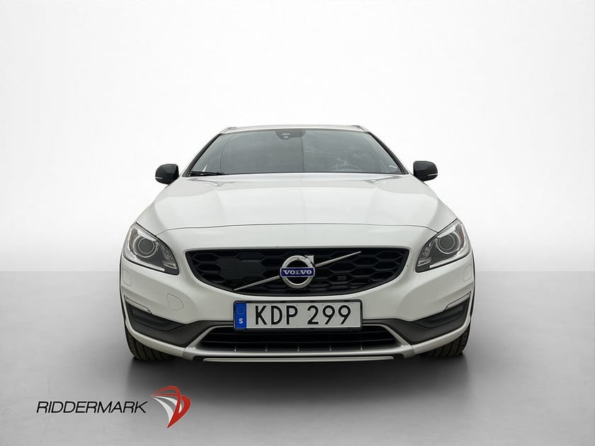 Bild 2 av Volvo V60 Cross Country D4 AWD Summum VOC Värmare Skinn