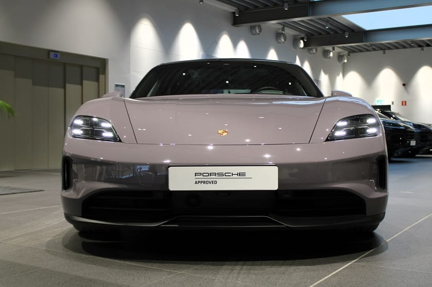 Bild 3 av Porsche Taycan 4S Moms