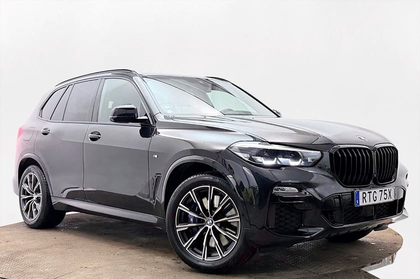 Bild 4 av BMW X5 xDrive30d M Sport 360° Navi Cockpit Läder Värmare 265hk