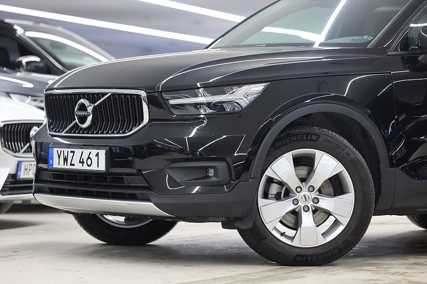 Bild 4 av Volvo XC40 D3 AWD Geartronic 150hk Momentum Pro Läder Navi