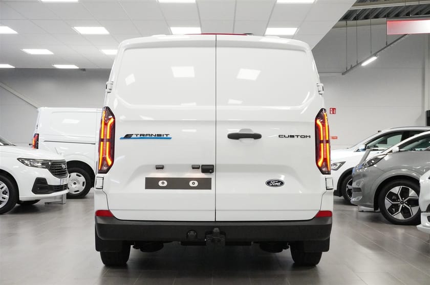 Bild 3 av Ford E-Transit Custom 340 E-Custom Skåp Trend 340l LWB Elmotor 100kW 136hk 1-Vxl Rwd El