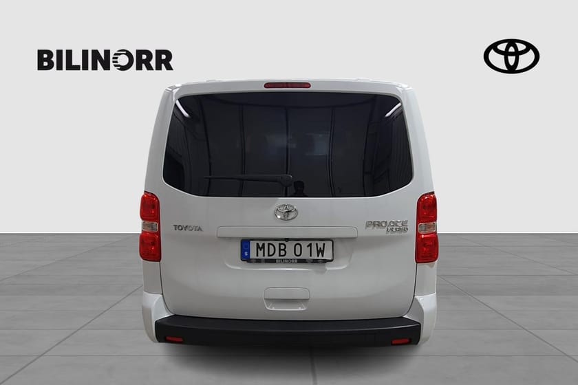 Bild 4 av Toyota Proace Verso SHUTTLE LONG 2,0 D ADBLUE 140 HK S&S V-HJUL