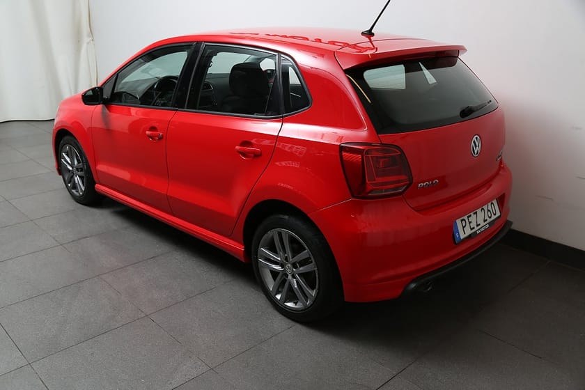 Bild 4 av Volkswagen Polo 1,2 TSI 90hk R-Line 5D Motorvärmare