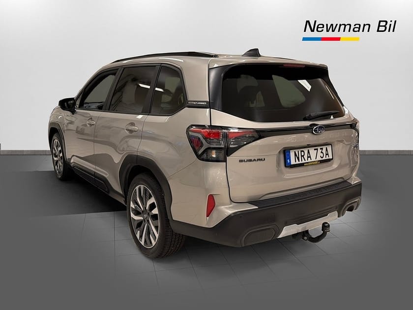 Bild 5 av Subaru Forester e-Boxer e-Boxe Limited X-Fuel Låg skatt Dragkrok