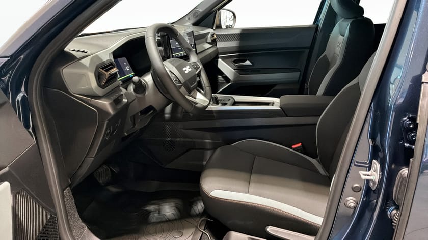 Bild 3 av Dacia Bigster Hybrid 155 EXTREME
