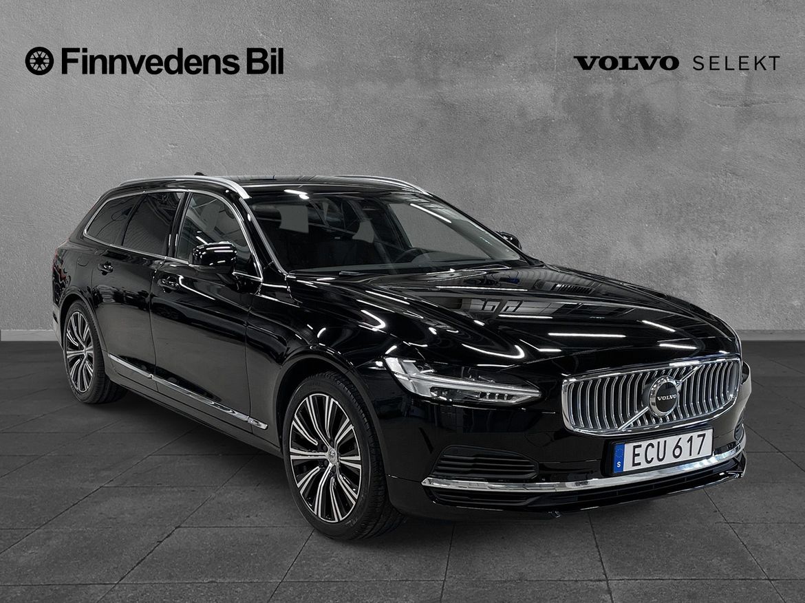 Volvo V90 2023 - miniatyr 2