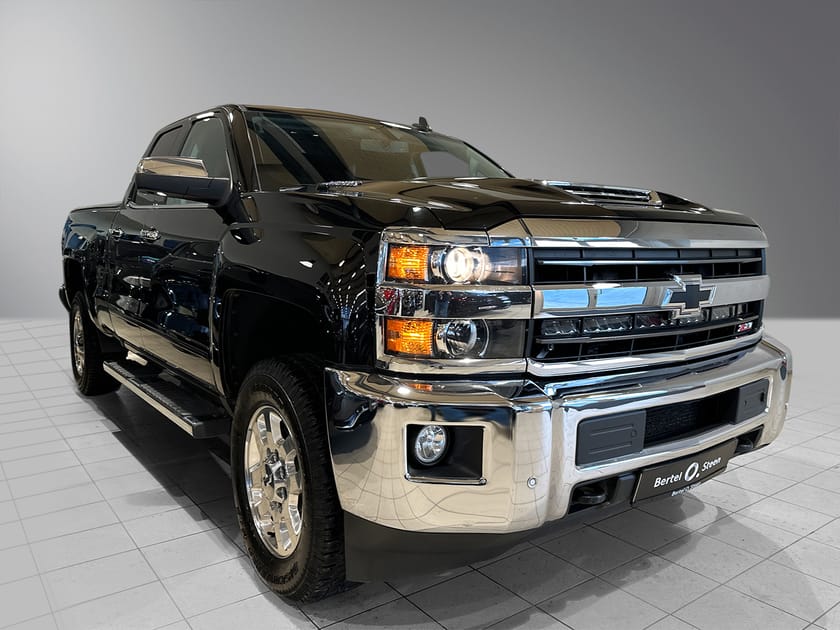 Bilde 4 av Chevrolet Silverado 2500 HD Dobbelcab 6.6 Duramax / Lett lastebil