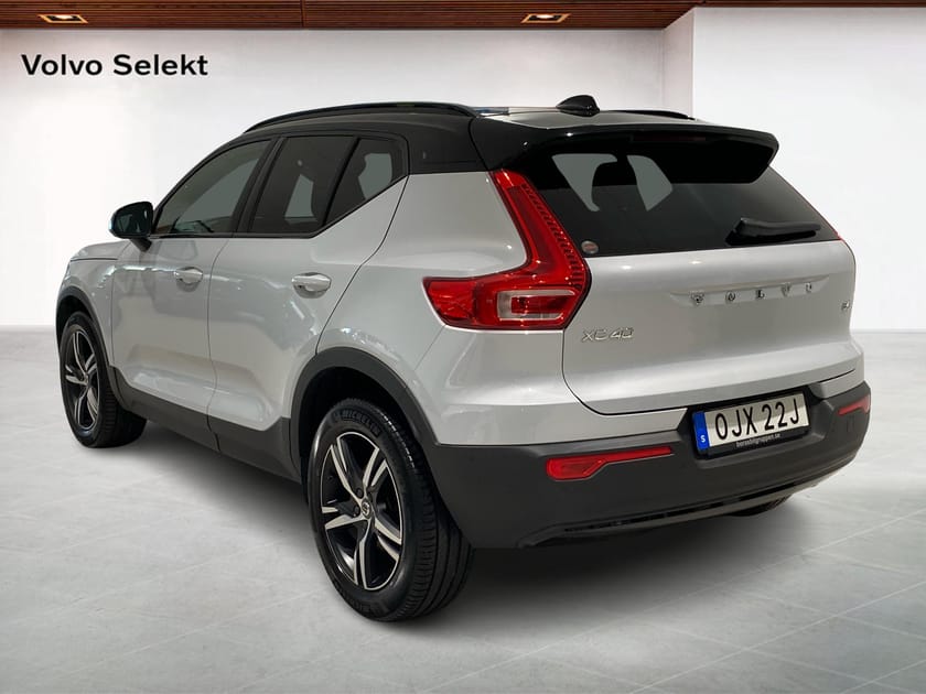Bild 2 av Volvo XC40 B4 FWD Bensin R-Design