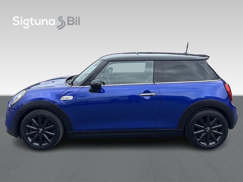Bild 3 av MINI Cooper S 3-dörrars DCT / Navi / Kamera / H&K / Head Up