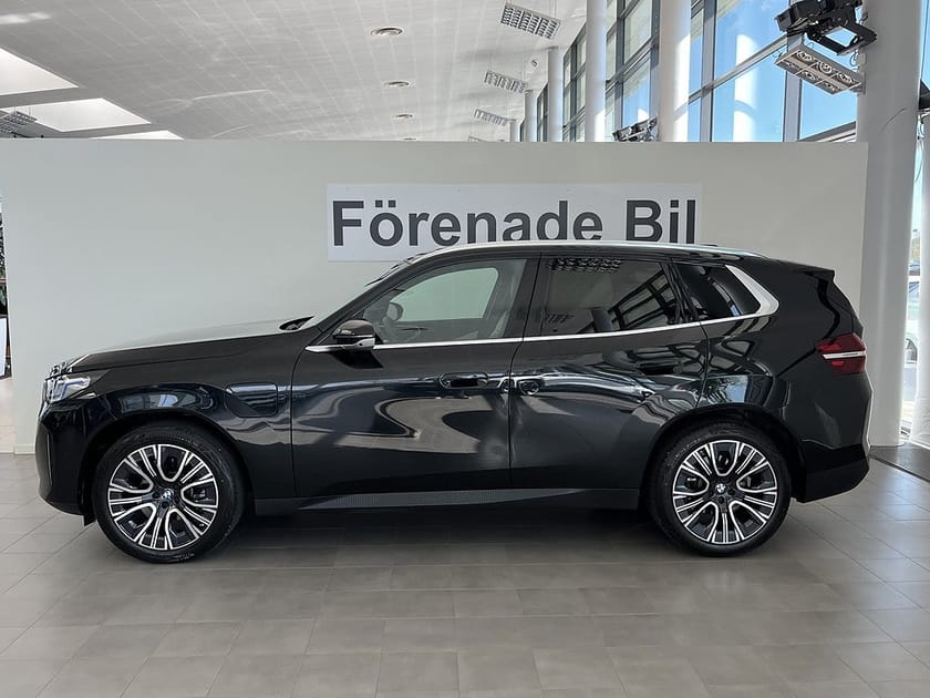 Bild 3 av BMW X3 30e xDrive 4,95 ränta Drag H/K 20" Rattvärme