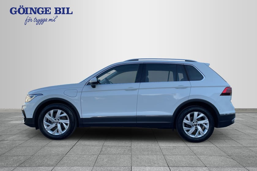 Bild 5 av Volkswagen Tiguan eHybrid DSG 245hk Elegance Säljs nyservad/ Drag/ Kamera/ ergoActive