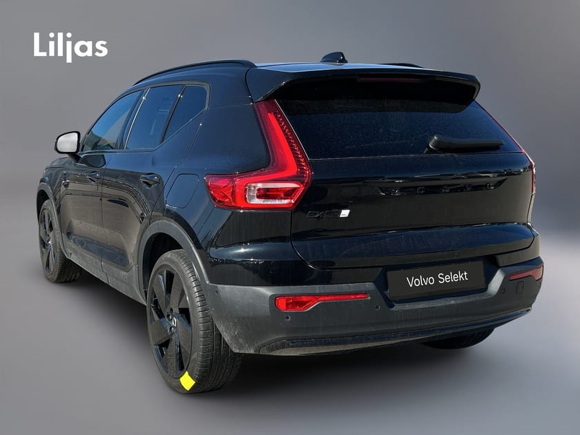 Bild 3 av Volvo EX40 Twin Motor Performance M Ultra Black Edt//Dragkrok//360-Kamera//