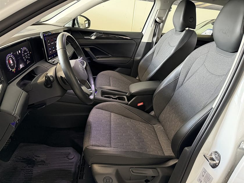Bild 5 av Volkswagen Tiguan 1.5 eTSI DSG 150hk NAVI DRAG